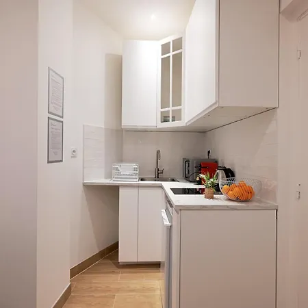 Joli Calme Et Apartment Paris